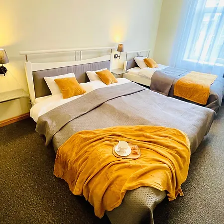 Penthouse With Private Rooftop *